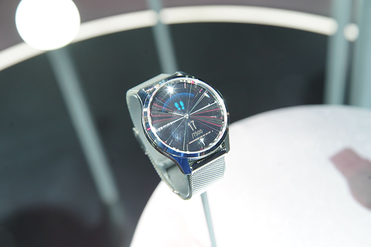 佳明GARMIN发布fenix6等系列新品迪丽热巴到场助阵