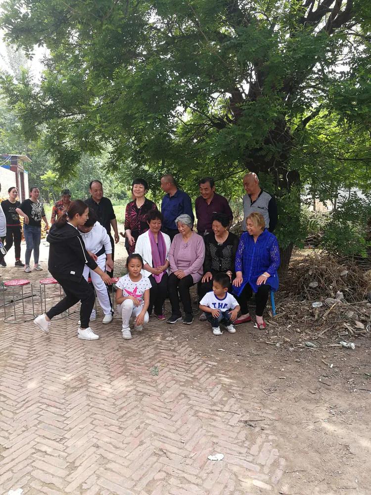 散文守望这方红色沃土,散文守望麦田