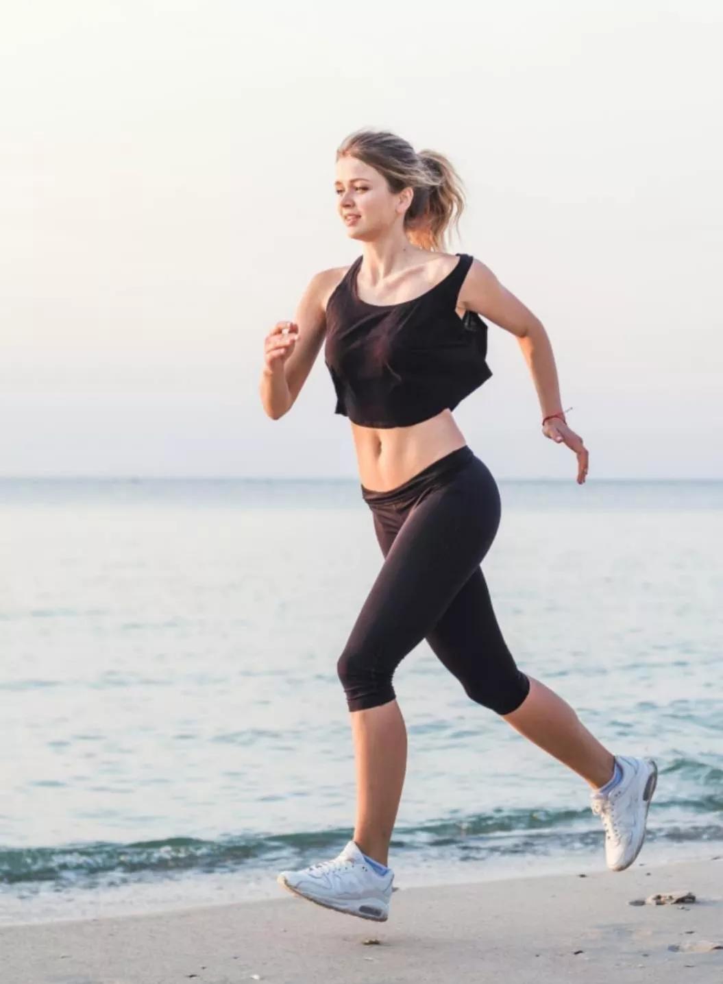 常崴脚是什么原因,经常崴脚是骨质疏松吗