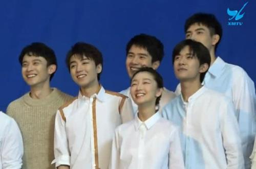 有颜有梗，有神仙同框，有好电影，金鸡奖名场面看晕了我