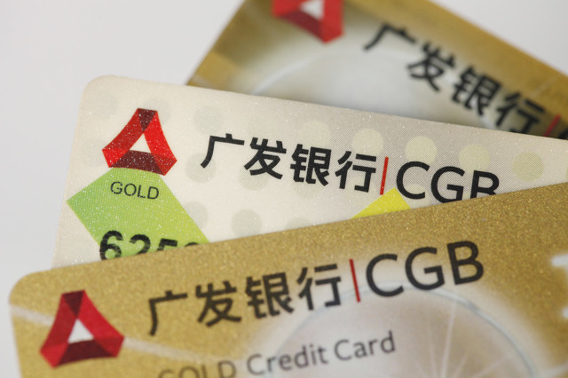 大学生如何办理visa信用卡,在校大学生办什么信用卡容易通过