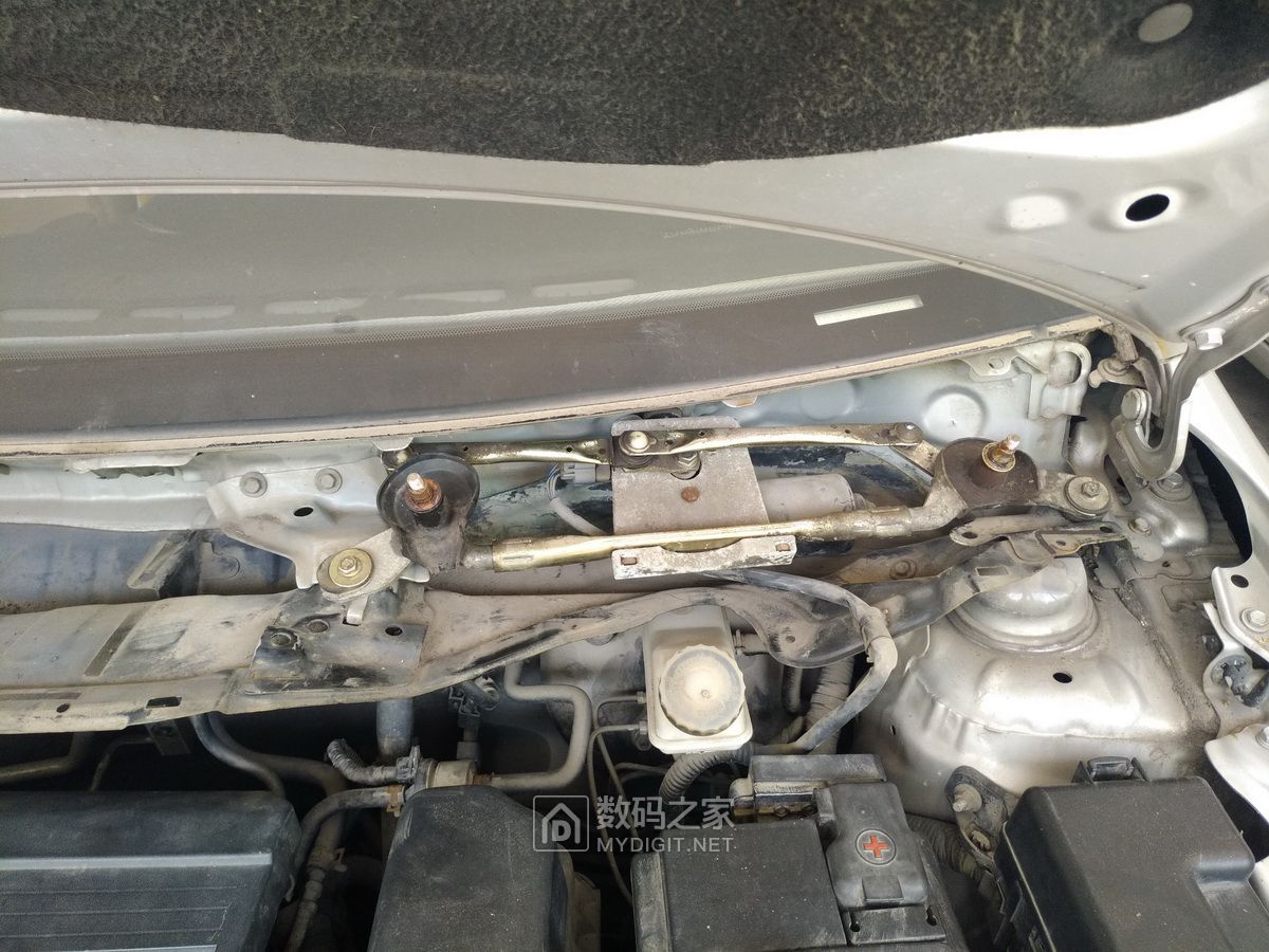 长城c30雨刮器维修视频,长城c30雨刷连杆怎么修