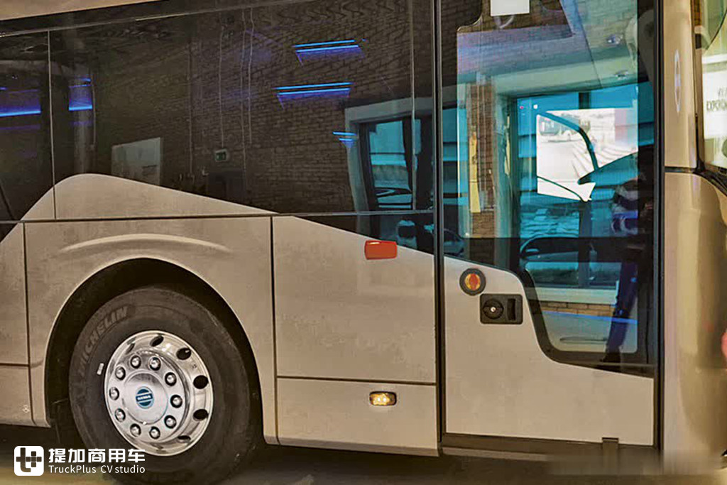 沃尔沃9700dd双层大巴售价,沃尔沃9700dd售价