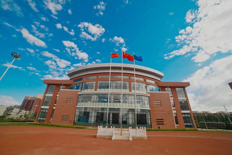 呼和浩特北京四中分数线,北京四中呼和浩特分校高中录取线