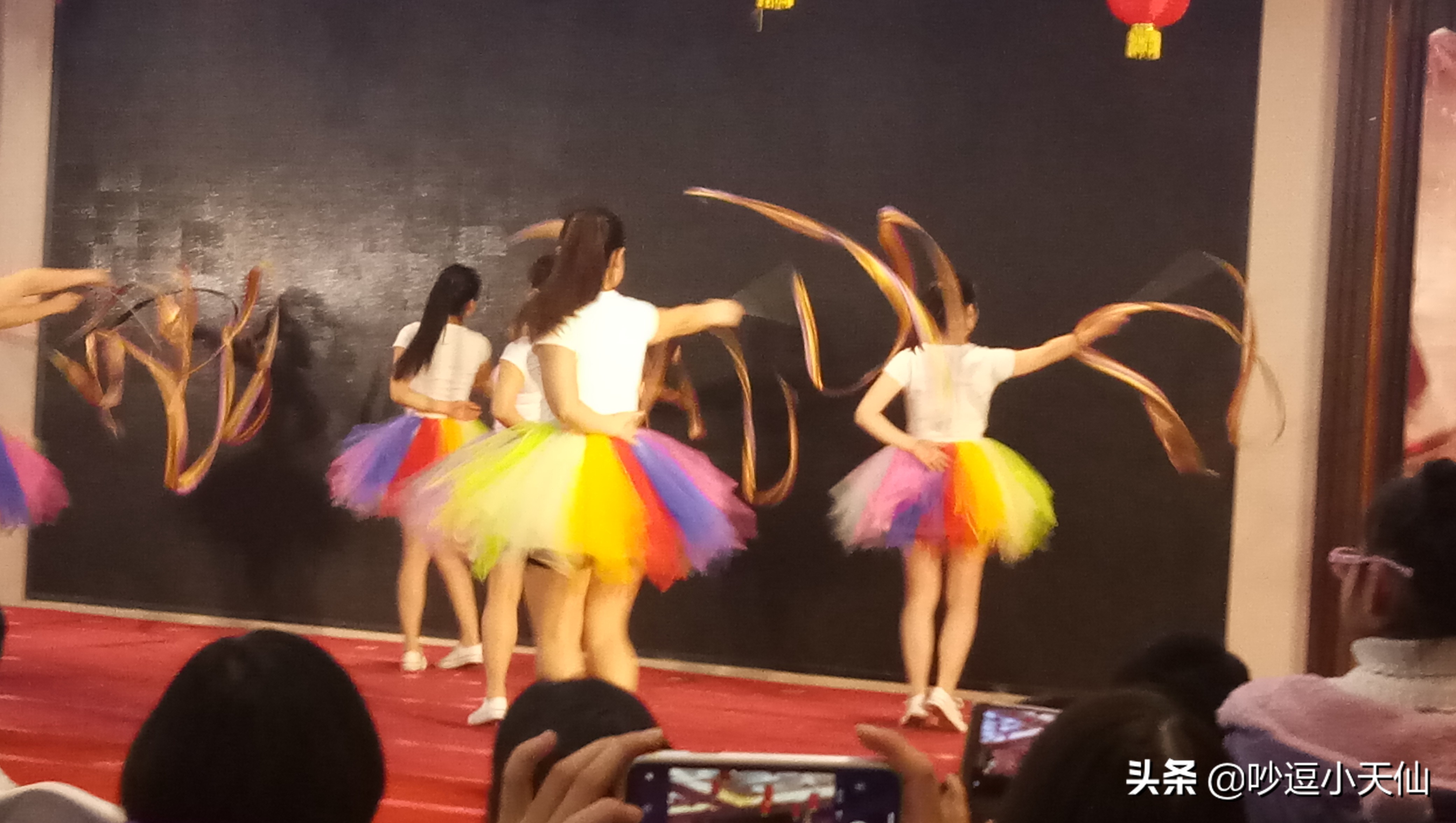 迎新年幼儿园宝贝节目,迎接2024年元旦龙年幼儿园联欢会