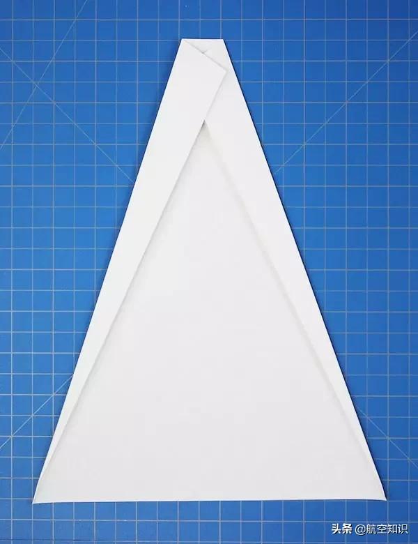 我要折纸飞机怎么折飞得又远又高,6-9岁儿童折纸飞机最简单