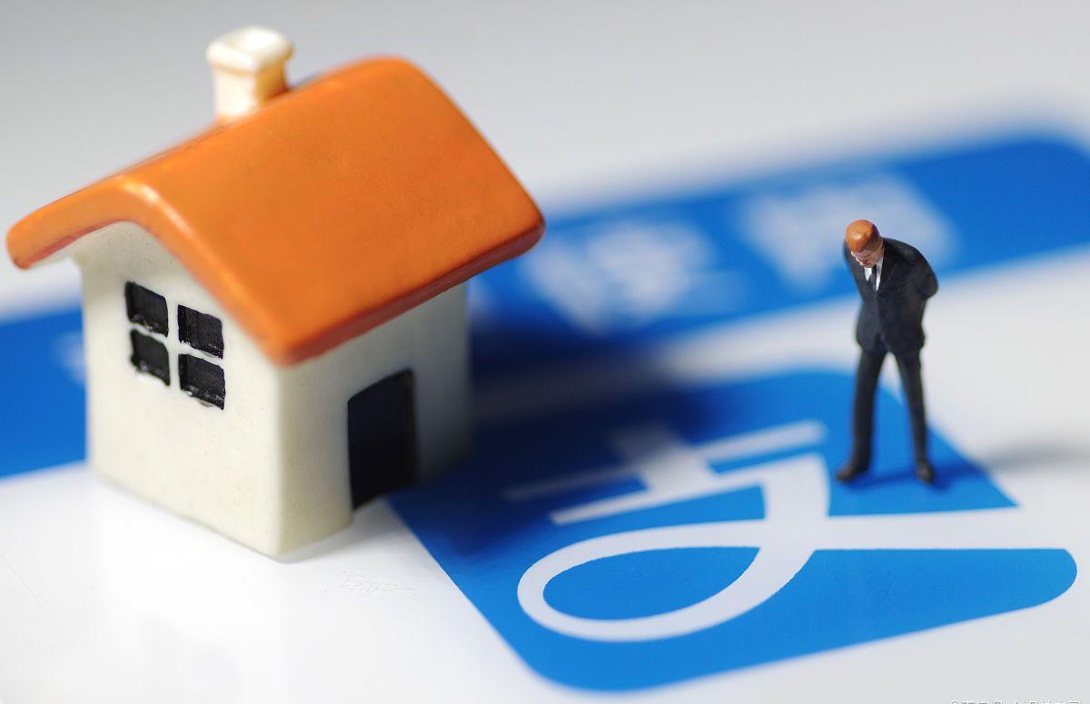 10万存款放余额宝还是银行,手上有10万存银行还是余额宝