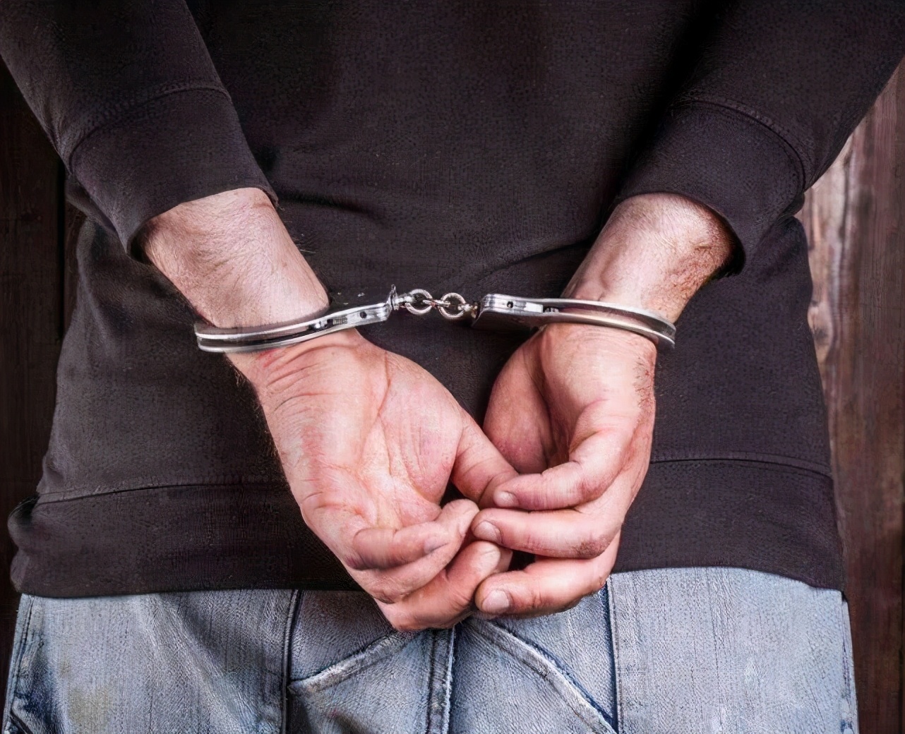 死刑犯最后一晚做什么,死刑犯临死前24小时到底做什么