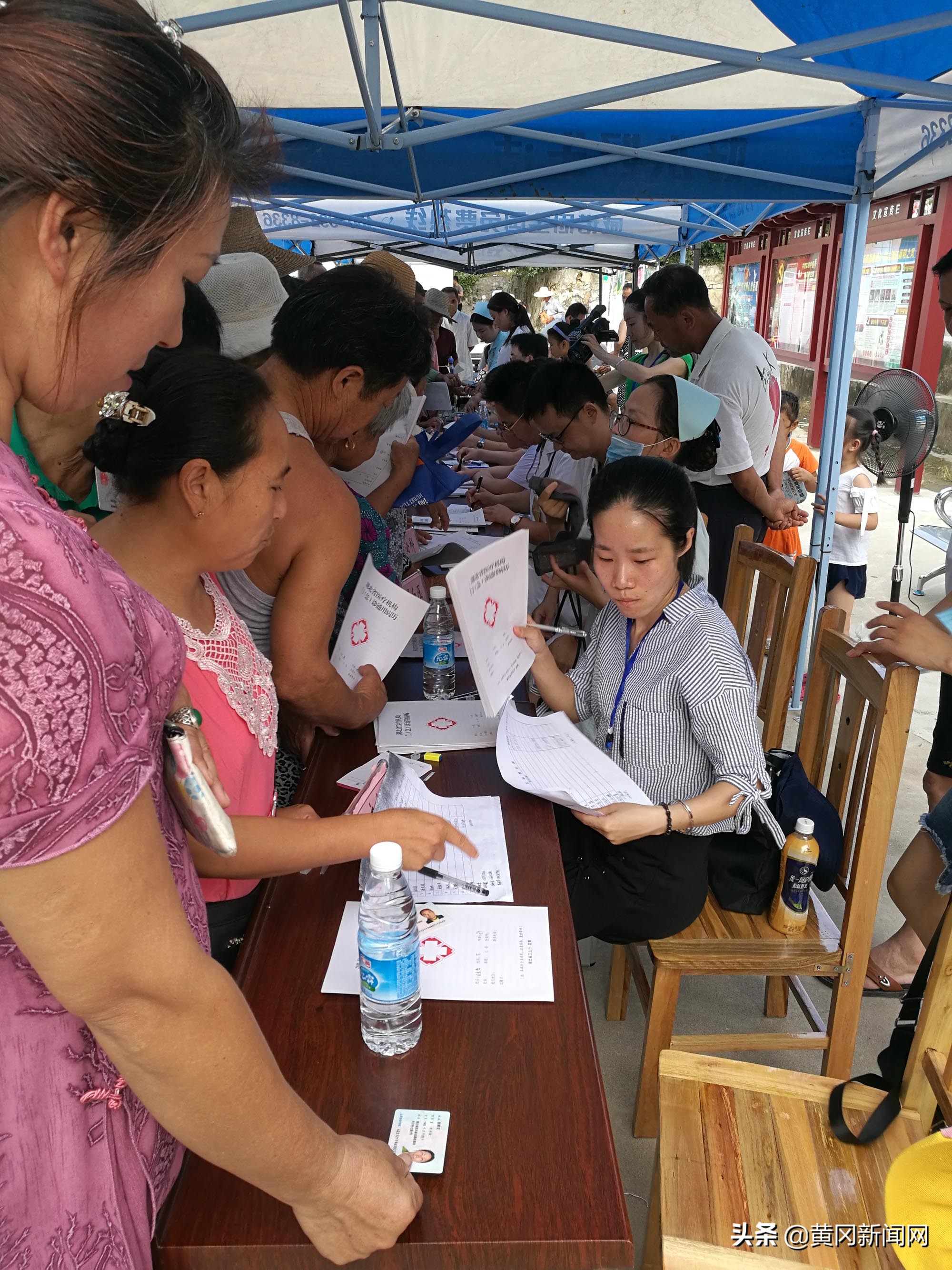 「团风县建设县域紧密型医共体探访之三」走在希望的田野上——团风县人民医院总路咀院区建设纪实