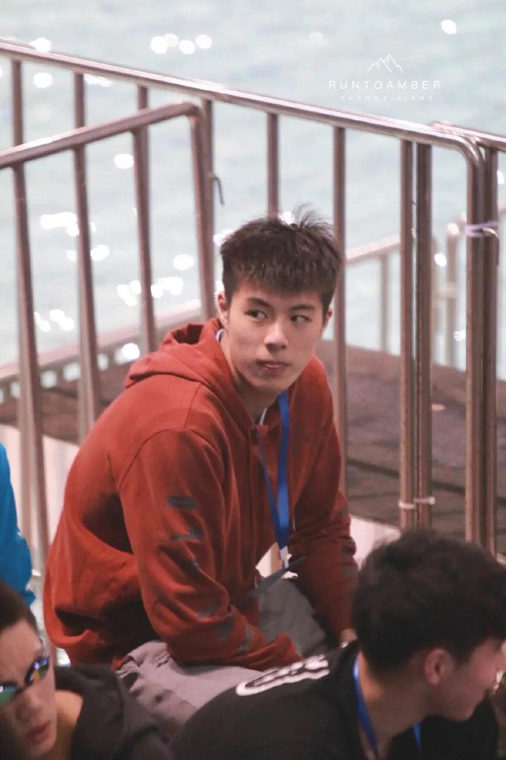 拜托，千万别让萧亚轩看到这些国家体坛中的鲜肉帅哥