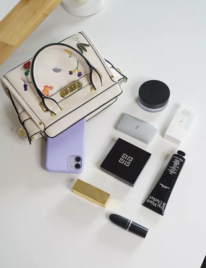 coach和celine哪个高档,coachceline包