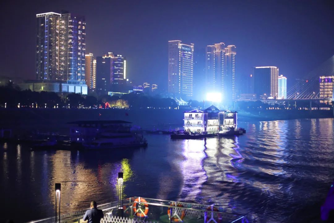 宜昌葛洲坝游玩攻略,湖北宜昌长江三峡夜游攻略