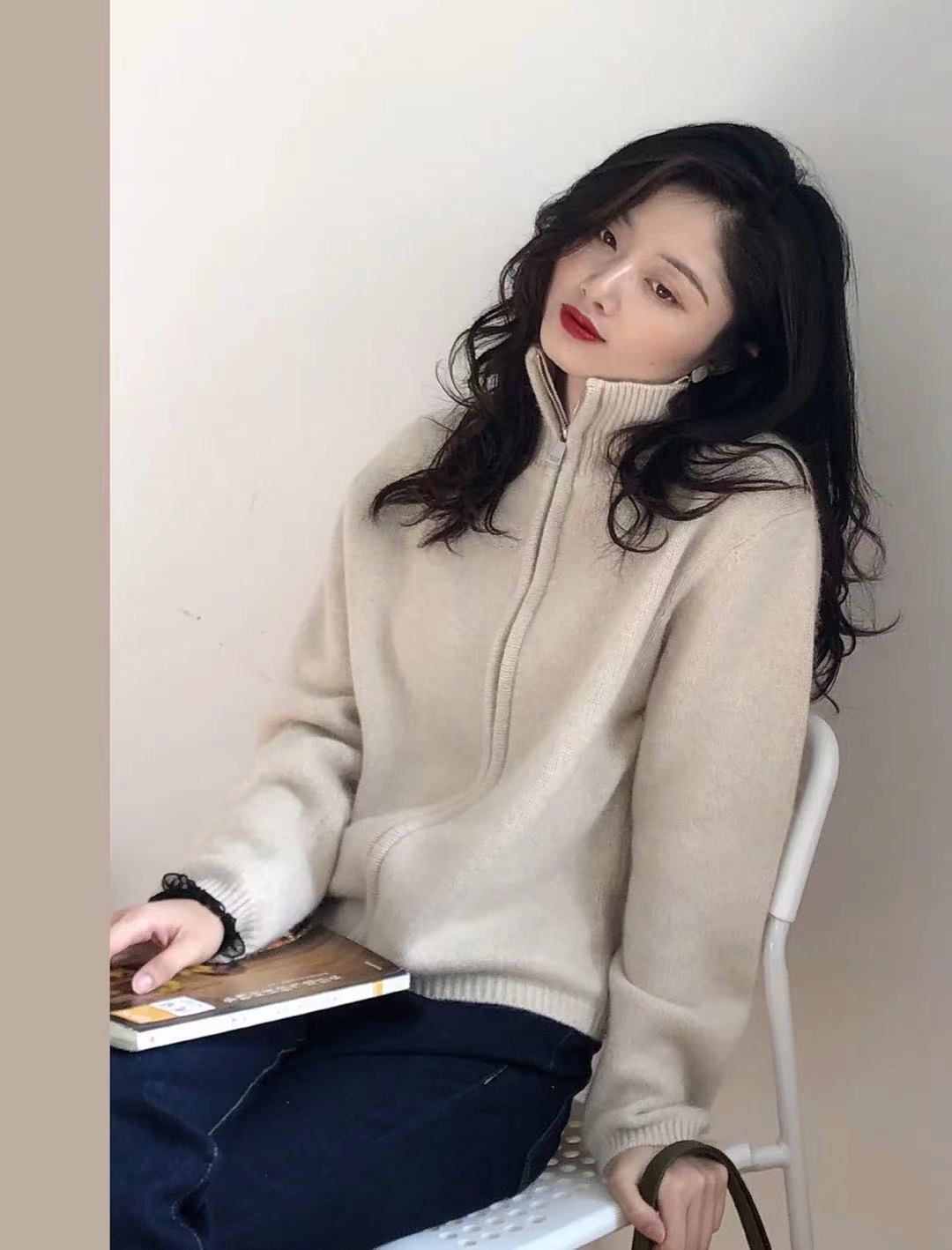 方脸女生如何打扮显脸小,短方脸女生适合什么风格