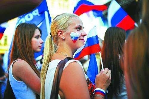 世界各国的国庆节的时间及原因,各国国庆节的节日风俗