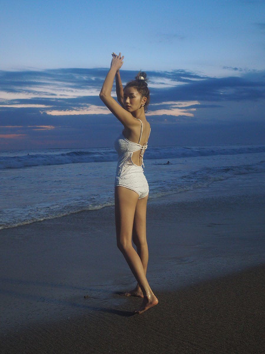 韩国比基尼泳衣夏日内穿搭,夏日泳装比基尼推荐欧美风