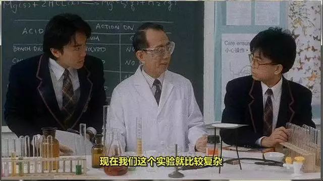 长得不美又没名气，她怎么就成了新任“星女郎”？