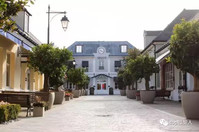 巴黎顶级买手百货,巴黎机场免税店购物攻略