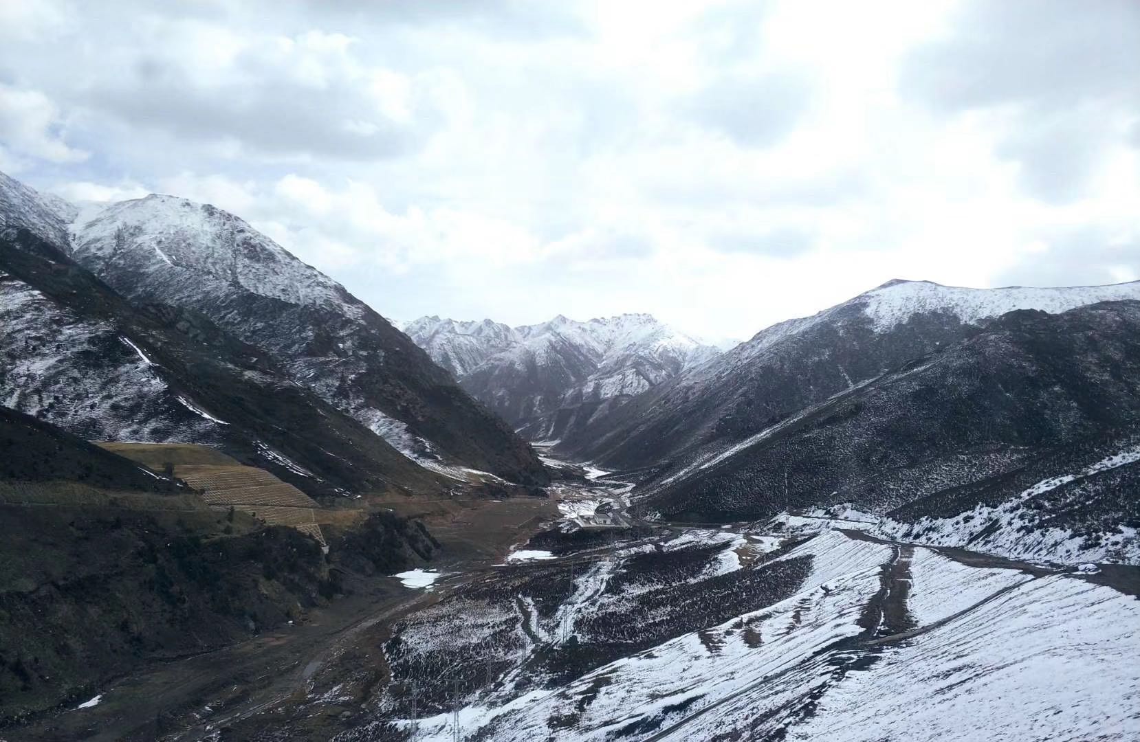 白公山外星人遗址景点,白公山外星人遗址能不能挖