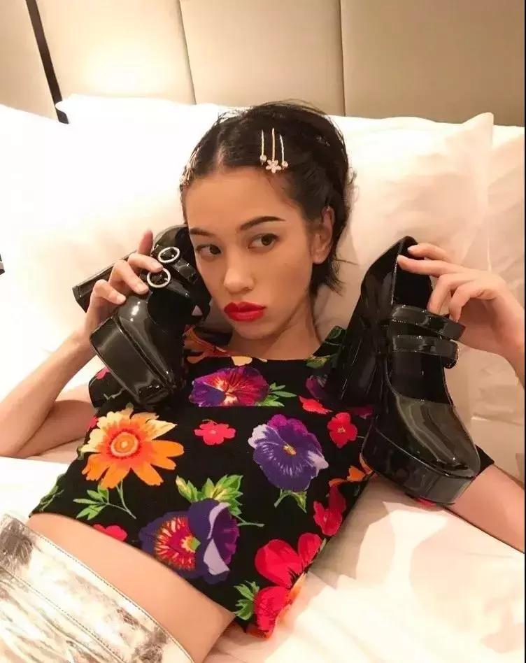 欧阳娜娜同款发夹miumiu,发夹欧阳娜娜同款