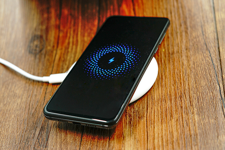 苹果xsmax和小米11续航测评,苹果xsmax对比小米mix4