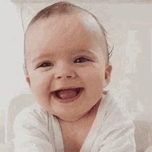 酒精喷雾烧伤,使用酒精消毒着火视频