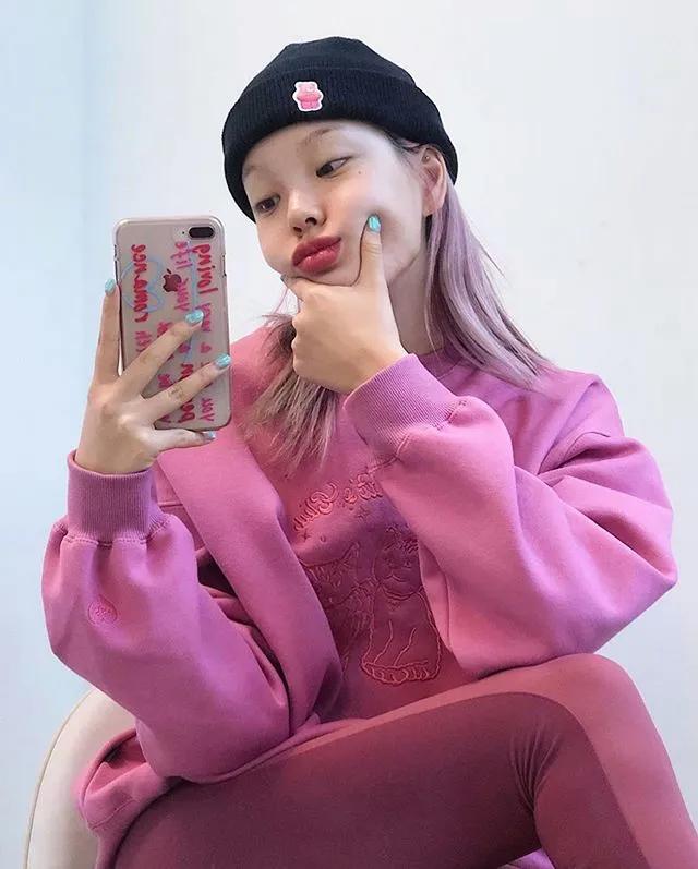 韩国爆款卫衣2021,韩国新款潮流卫衣秋天百搭款