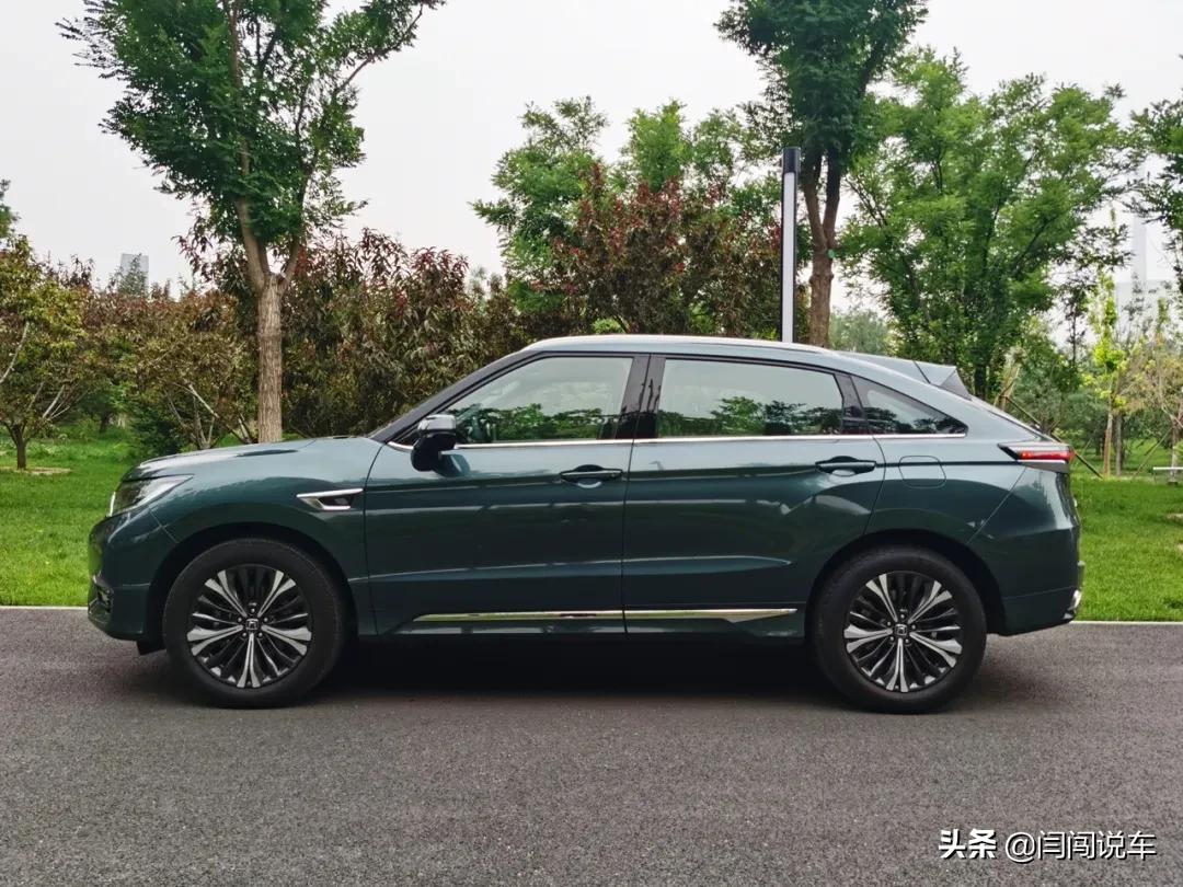 本田ur-v选择哪款更合适,本田urv驾驶空间比crv大