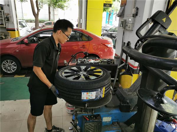 邓禄普ve303是什么档次的轮胎,邓禄普veurove302评测