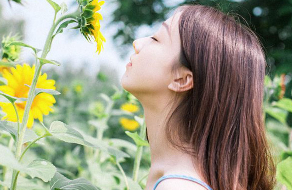 长得漂亮的女人为什么男人包容,女人长得越漂亮男人就越喜欢