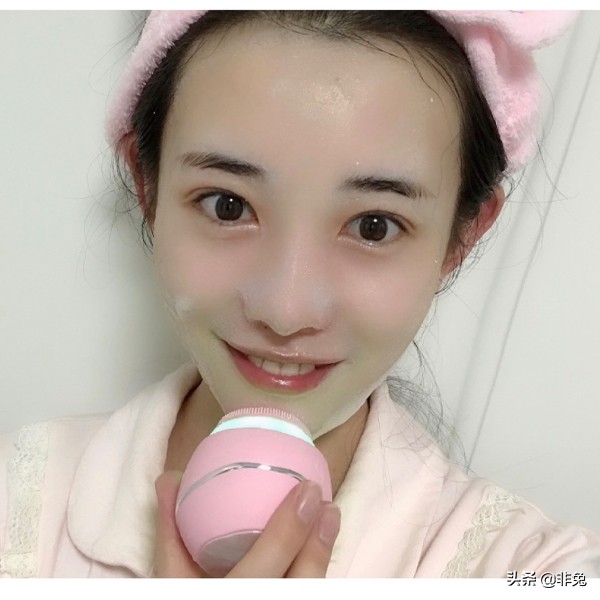 兔粉粉洛丽塔,兔粉精神状态