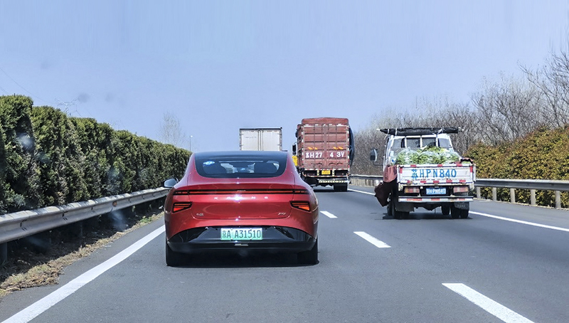 小鹏p7i周年庆,小鹏汽车2020款p7suv版