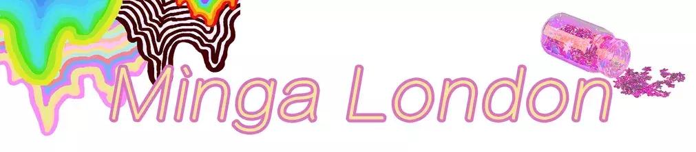 泫雅和杨幂都穿的打底衫,杨幂从四个花旦到巨星