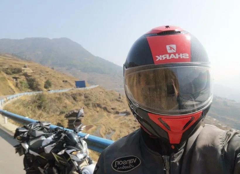 贵阳小伙骑摩托到拉萨,贵州小伙骑川崎去西藏