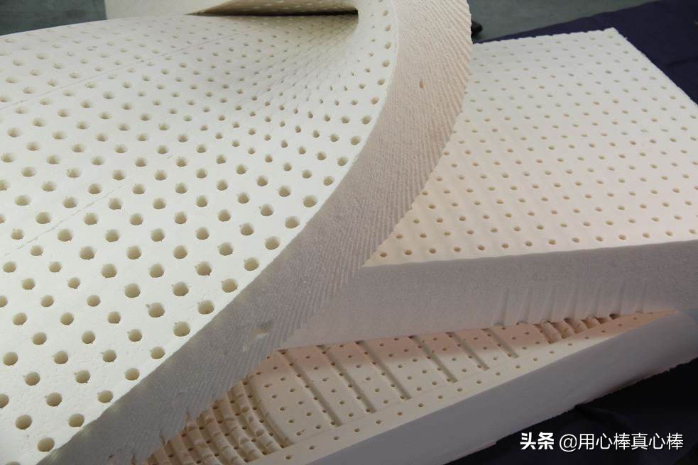 泰国乳胶为什么有胶味,泰国天然乳胶枕头怎么样