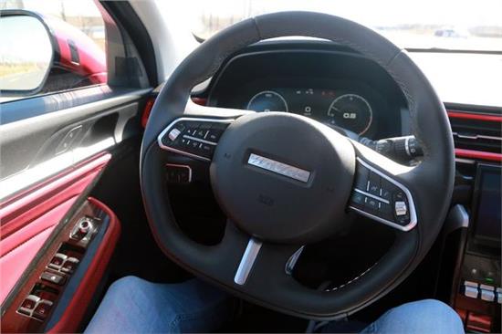 从哈弗M2到哈弗F5看十年间对的年轻人