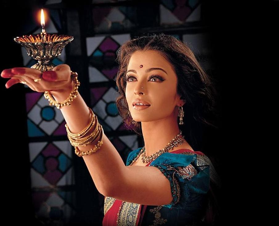 她是印度第一美人,印度第一美女嫁给了25岁的男星