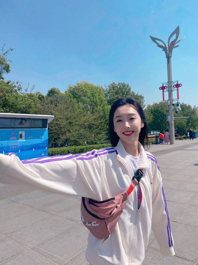 国潮品牌SUBTLE推出全新TRITIUM-703晴雨伞他们家背包你一定见过