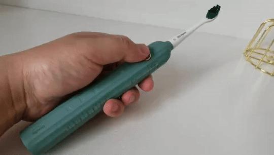 飞利浦电动牙刷入门和高端区别,飞利浦牙刷跟usmile到底哪个好一些