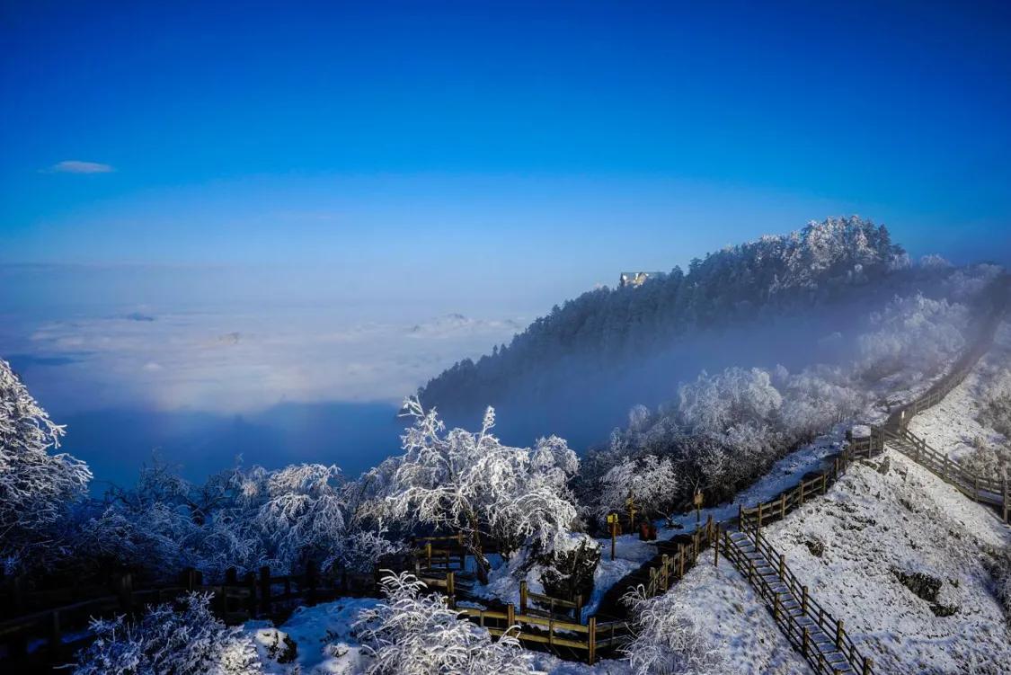 成都西岭雪山滑雪攻略,去西岭雪山滑雪攻略