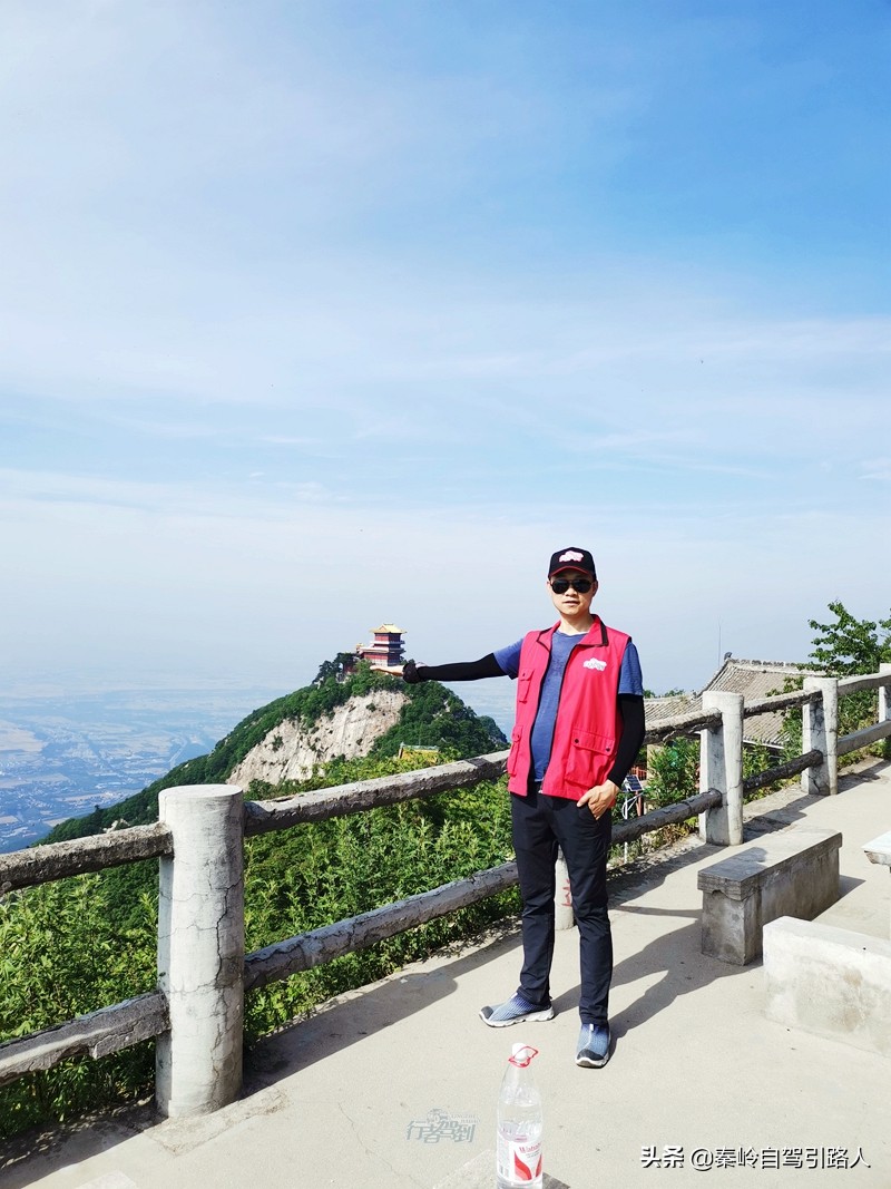 秦岭终南山南五台景区云雾环绕,秦岭终南山南五台景区游览图