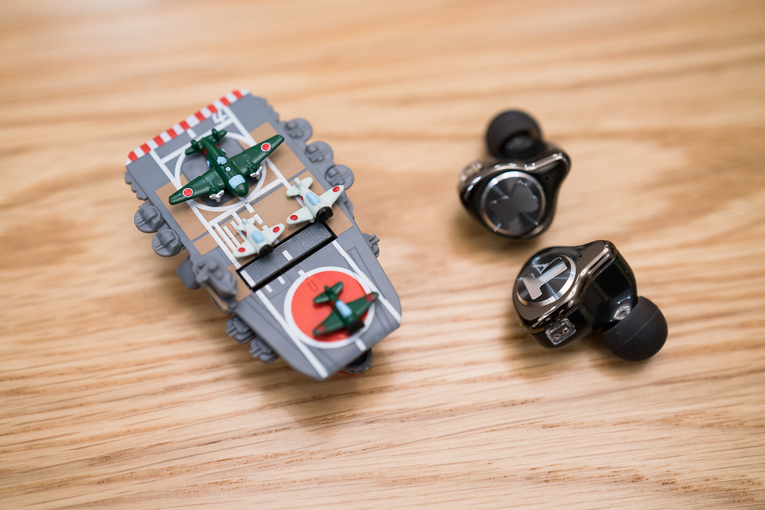 通透精致的平常心——TFZTXBEARMONICA动圈耳塞小评