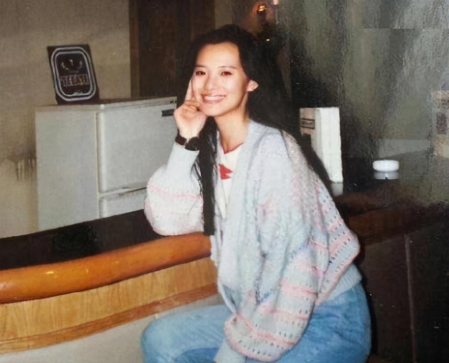 咏梅和栾树跳舞,栾树和咏梅合照