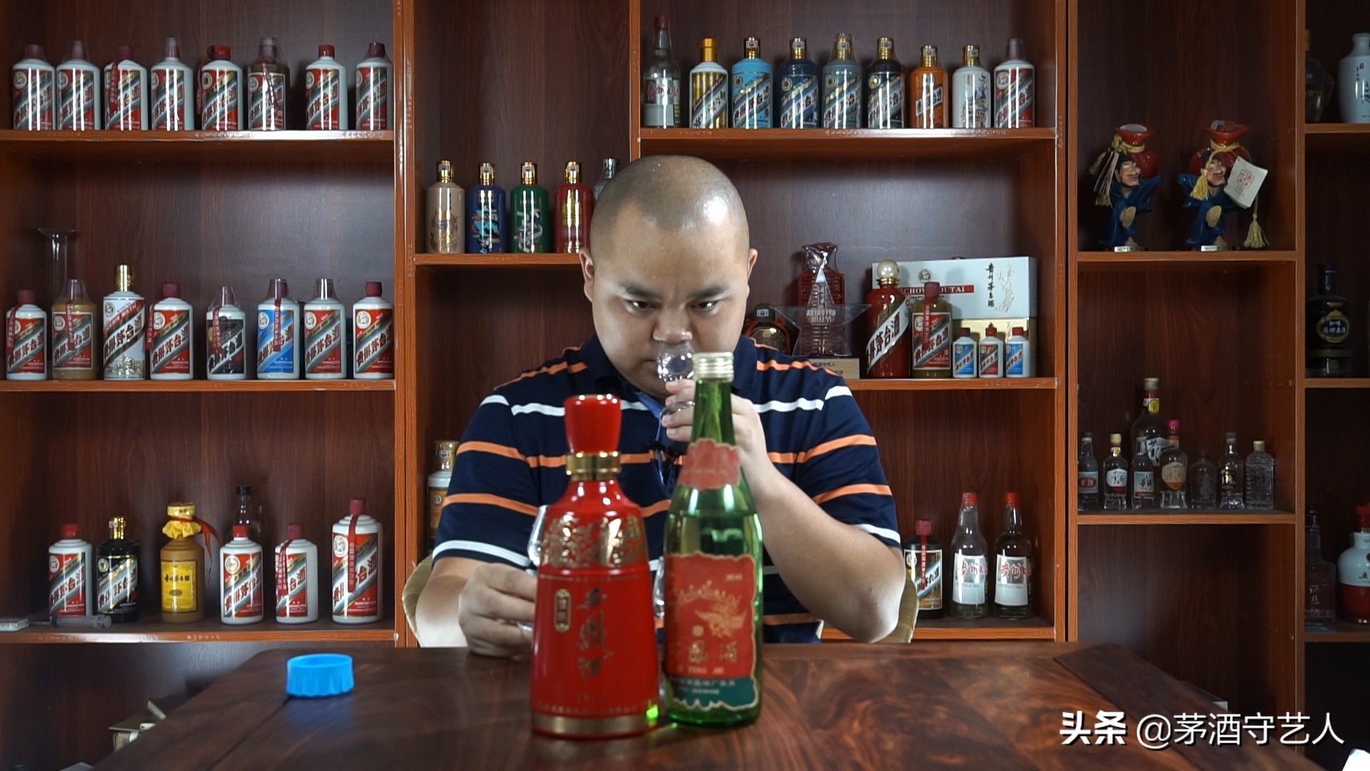 茅酒守艺人酱香经典品酒视频,茅酒守艺人评荣和烧坊