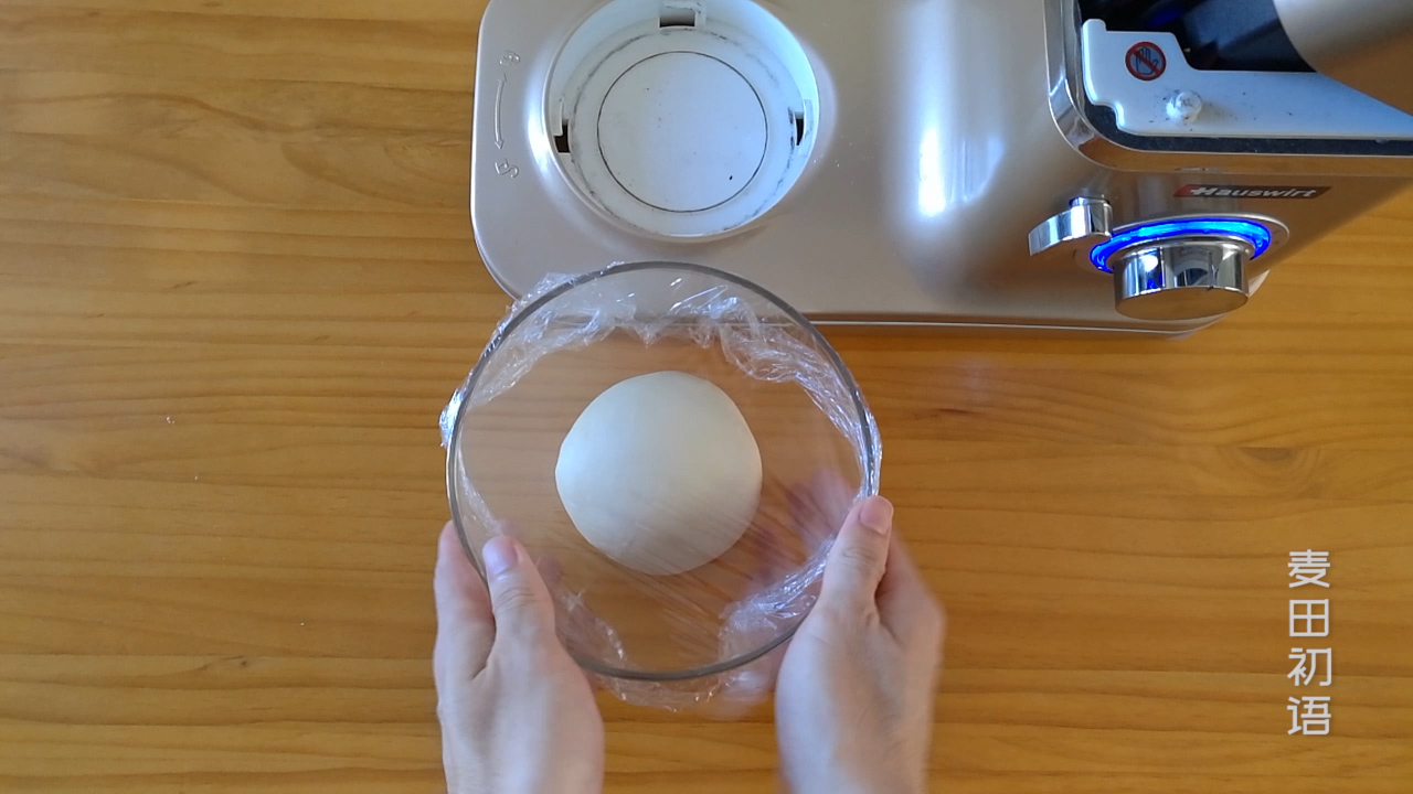 香味十足的奶香馒头，超级松软有弹性，不坑洼不缩皱的秘密都在这