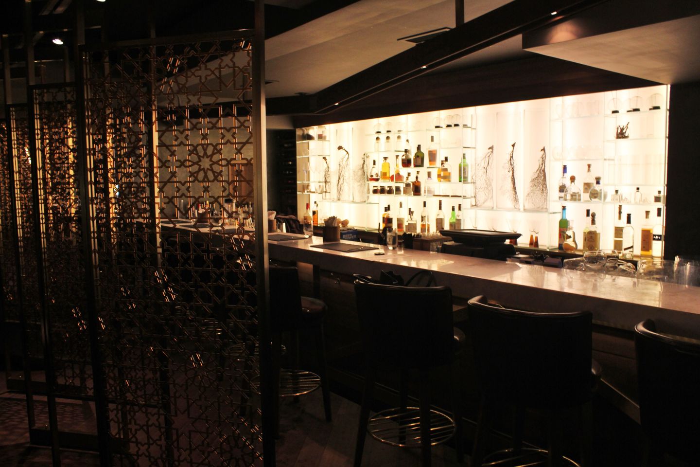 香港酒吧排行榜前十名,香港最值得去的酒吧