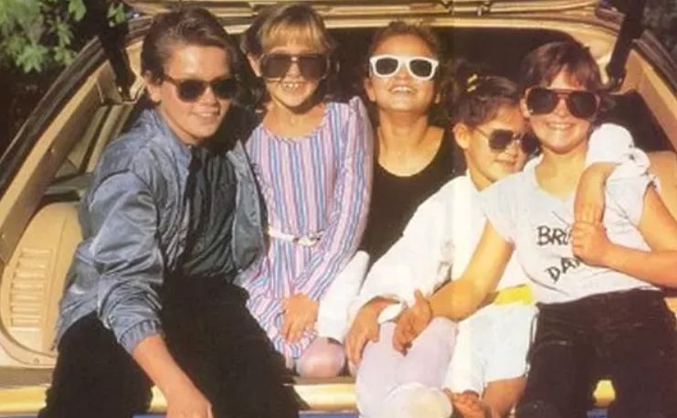 开局9.7，全世界都为这个疯子鼓掌