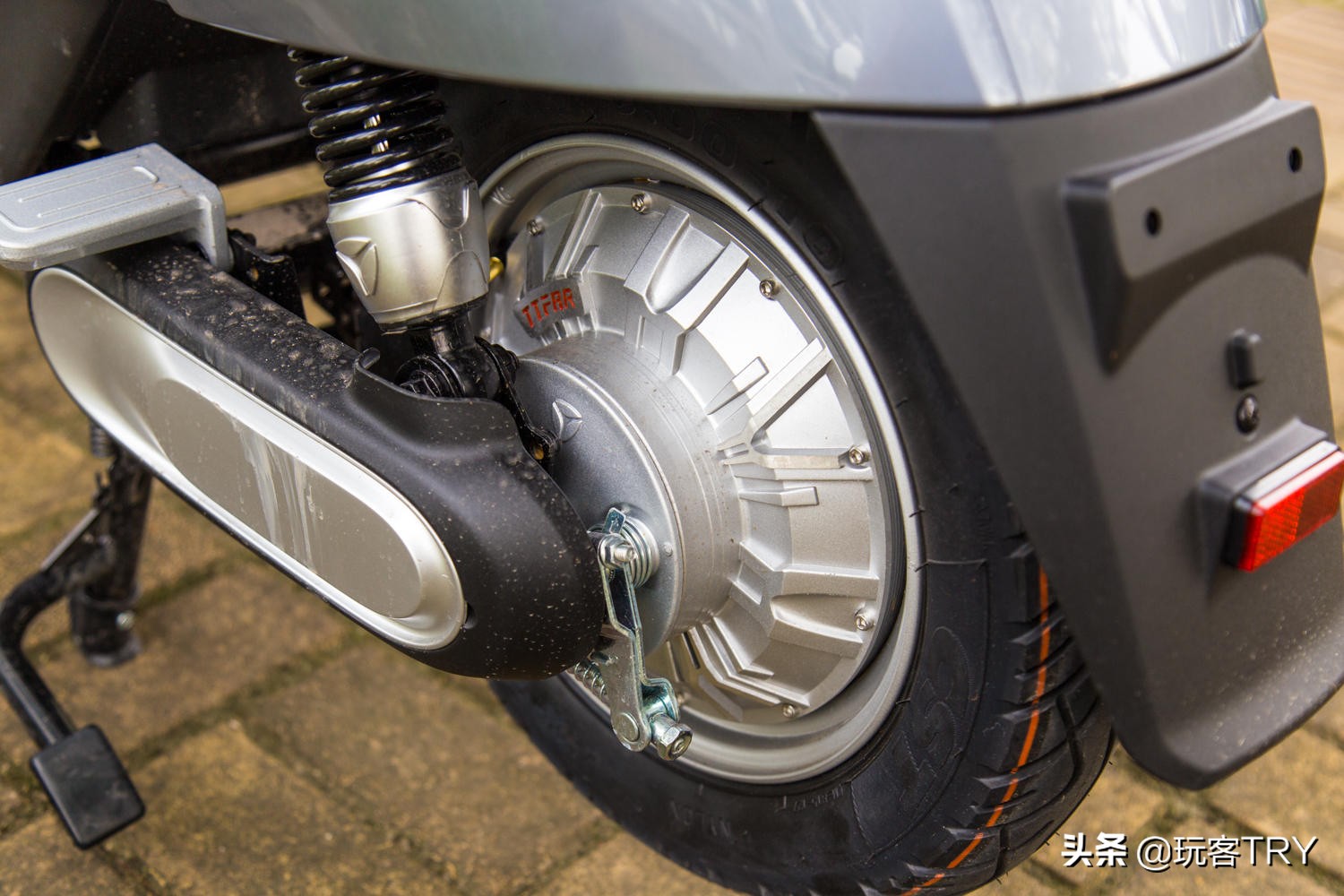 预算3000跑100km的雅迪,预算1000多电动车百公里续航