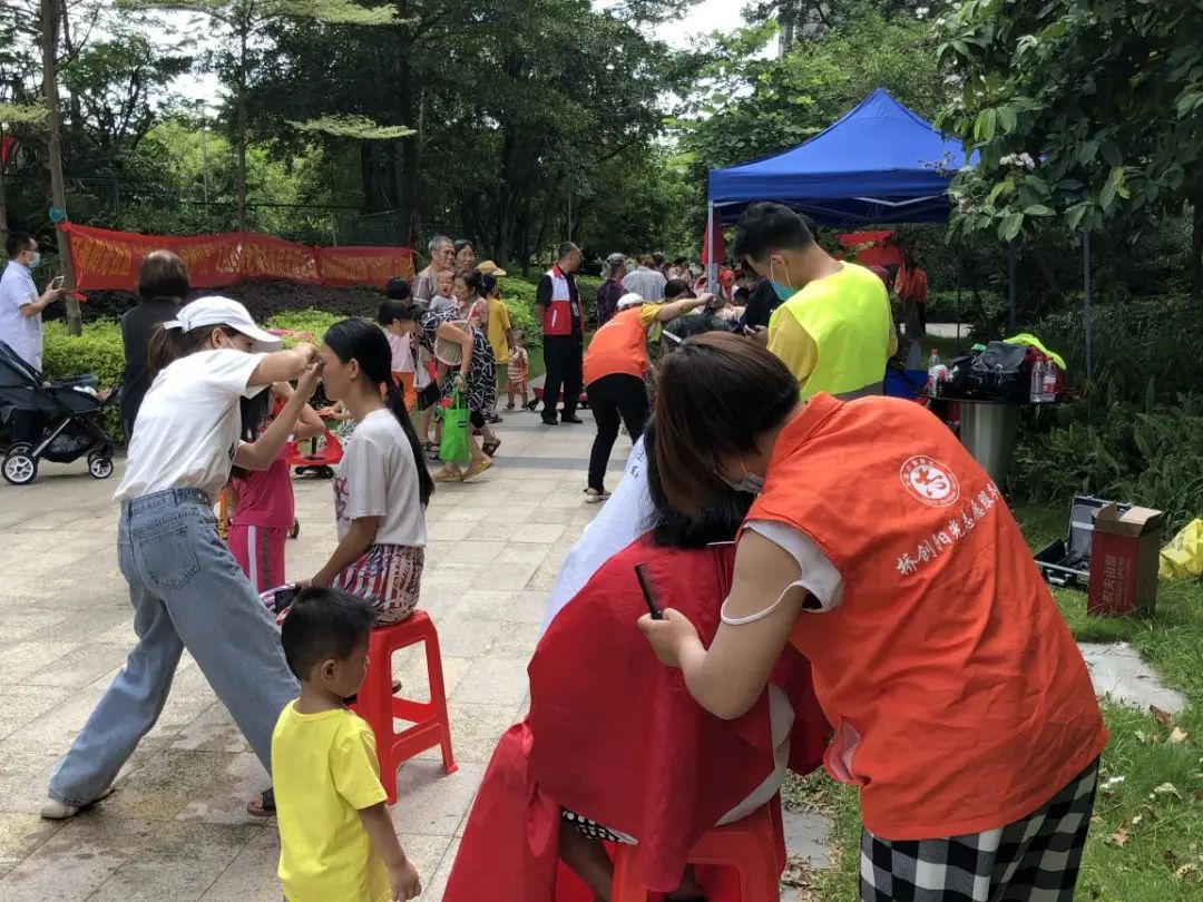 走进社区宣讲心肺复苏,心肺复苏技术社区宣传