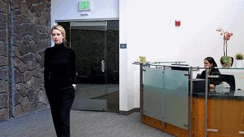 60亿*局骗**，HBO揭露硅谷最大女*子骗**的传奇故事！