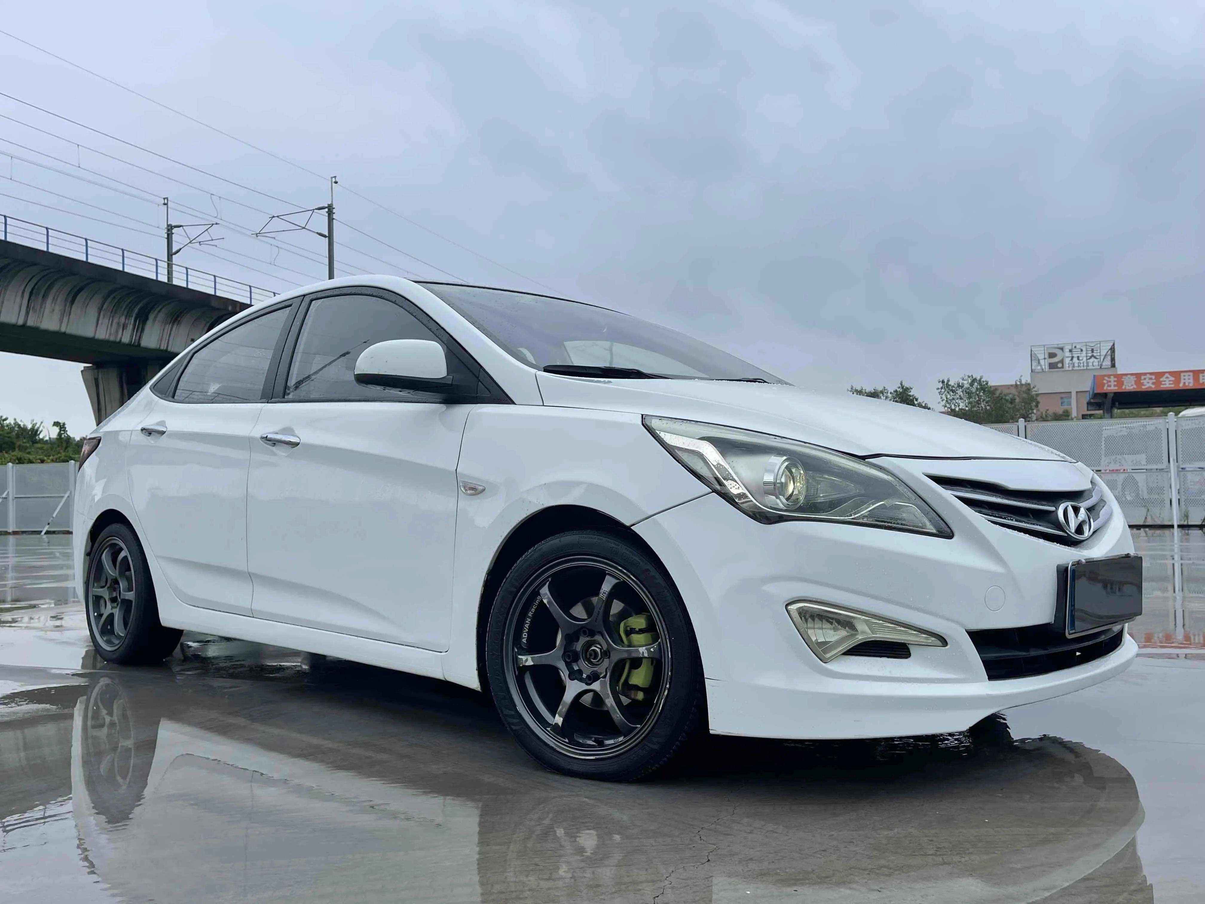 现代瑞纳2014款1.4l手动时尚型gs,2014款现代瑞纳1.4l手动挡的评价